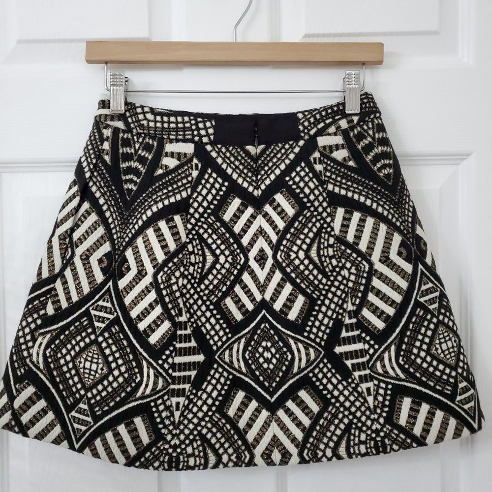 Alice + Olivia Loran Structured Lantern Skirt - Picture 6 of 16